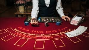 Antarmuka permainan Fortune Ox dengan simbol-simbol emas dan tabel pembayaran di platform olxtoto togel